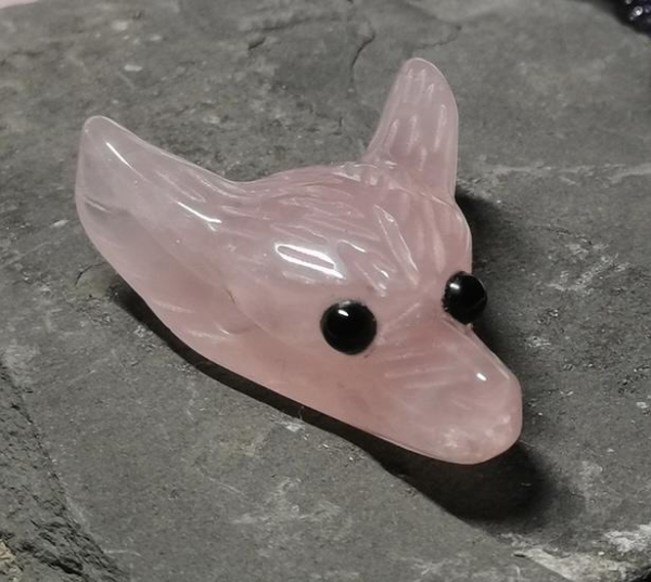 Rosenquarz Wolfskopf Anhänger
